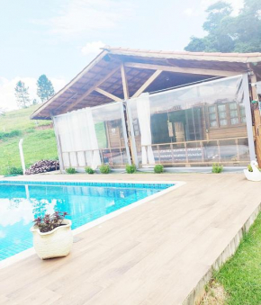 Chácara para 10 Pessoas com piscina 3 quartos Atibaia -Piracaia